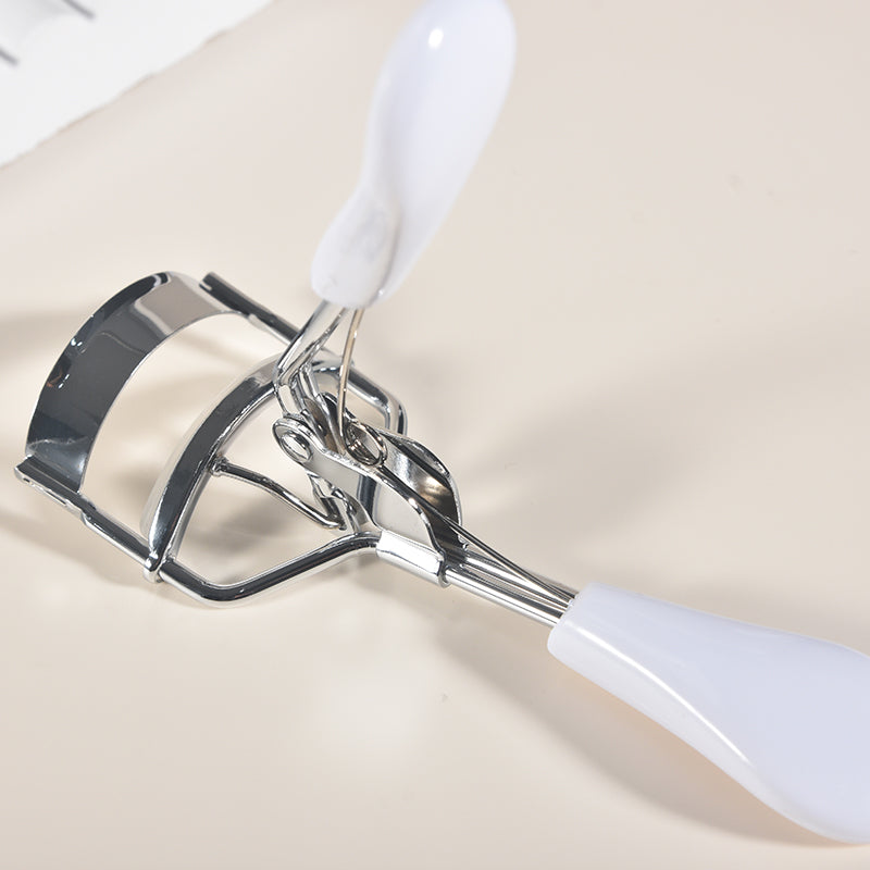 Eyelash Curler